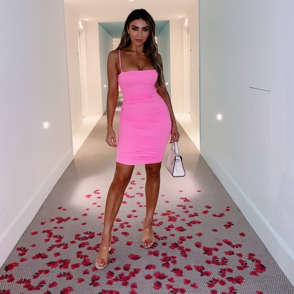 Tiger Mist Dresses & Skirts - Tiger mist kat mini dress - Barbie pink